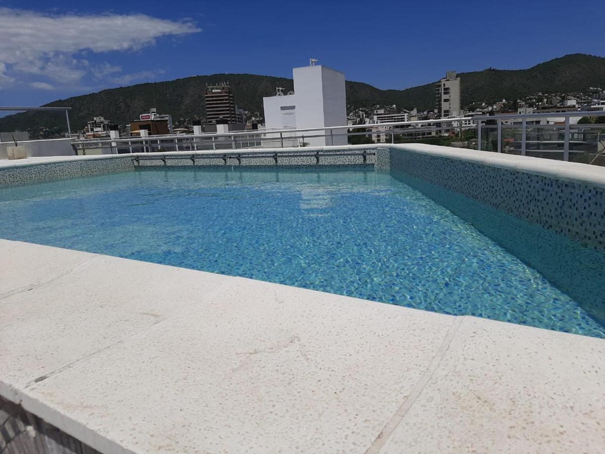 Golden Ross Hotel Villa Carlos Paz Exterior photo